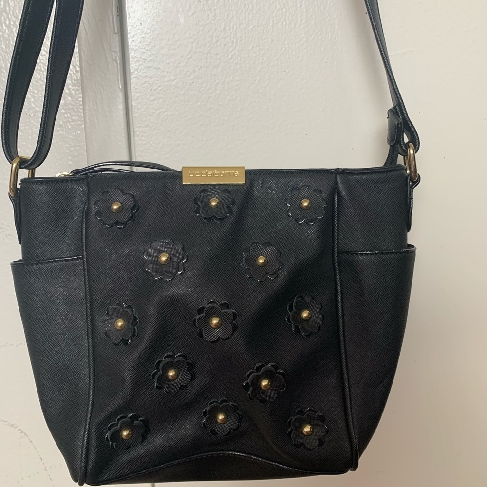 Black cross body bag for women’s